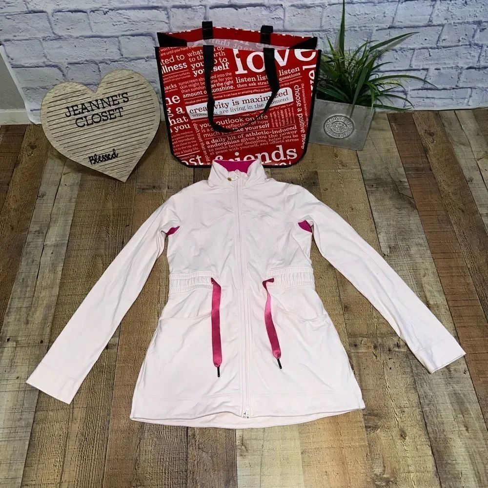 Lululemon yohari cinched waist jacket light pink size 6 rare hard to find